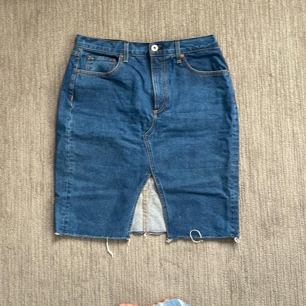 Rag & Bone Medium Wash Midi Denim Skirt | Size 28